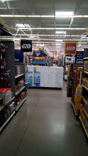 Department Store «Walmart Supercenter», reviews and photos, 305 10th St, Floresville, TX 78114, USA