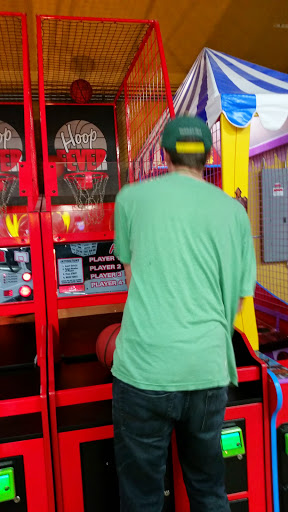 Amusement Center «Dizzy Family Fun Center», reviews and photos, 455 Weaver Park Rd #100, Longmont, CO 80501, USA