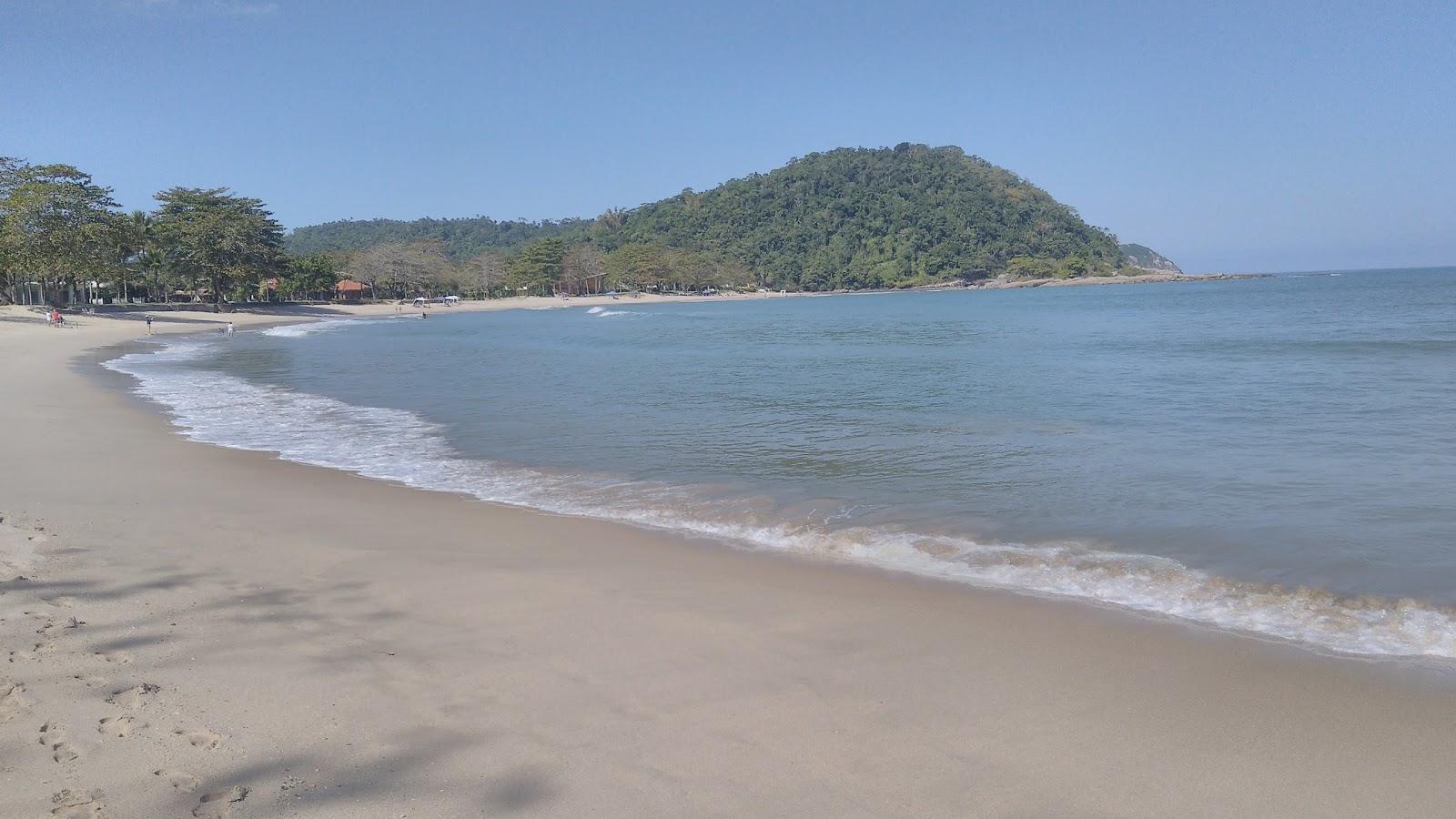 Foto von Praia da Fazenda mit beiger sand Oberfläche