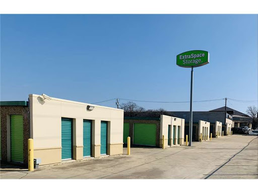 Storage Facility «Extra Space Storage», reviews and photos, 3813 Airport Fwy, Bedford, TX 76021, USA