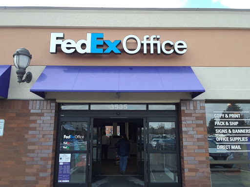 Print Shop «FedEx Office Print & Ship Center», reviews and photos, 3535 Hazelton Rd, Edina, MN 55435, USA