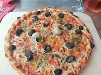 Plats et boissons du Pizzas à emporter La Pizz à Lutzelbourg - n°20