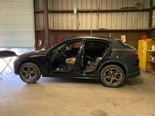 Auto Body Shop «Los Amigos Body Shop», reviews and photos, 8864 Jurupa Rd, Riverside, CA 92509, USA