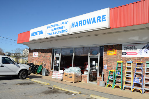Hardware Store «Benton Hardware», reviews and photos, 411 E 12th St, Benton, KY 42025, USA