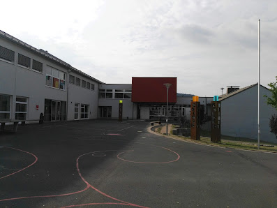 Ivo-Zeiger-Grundschule Mömbris Fronhofen 3, 63776 Mömbris, Deutschland