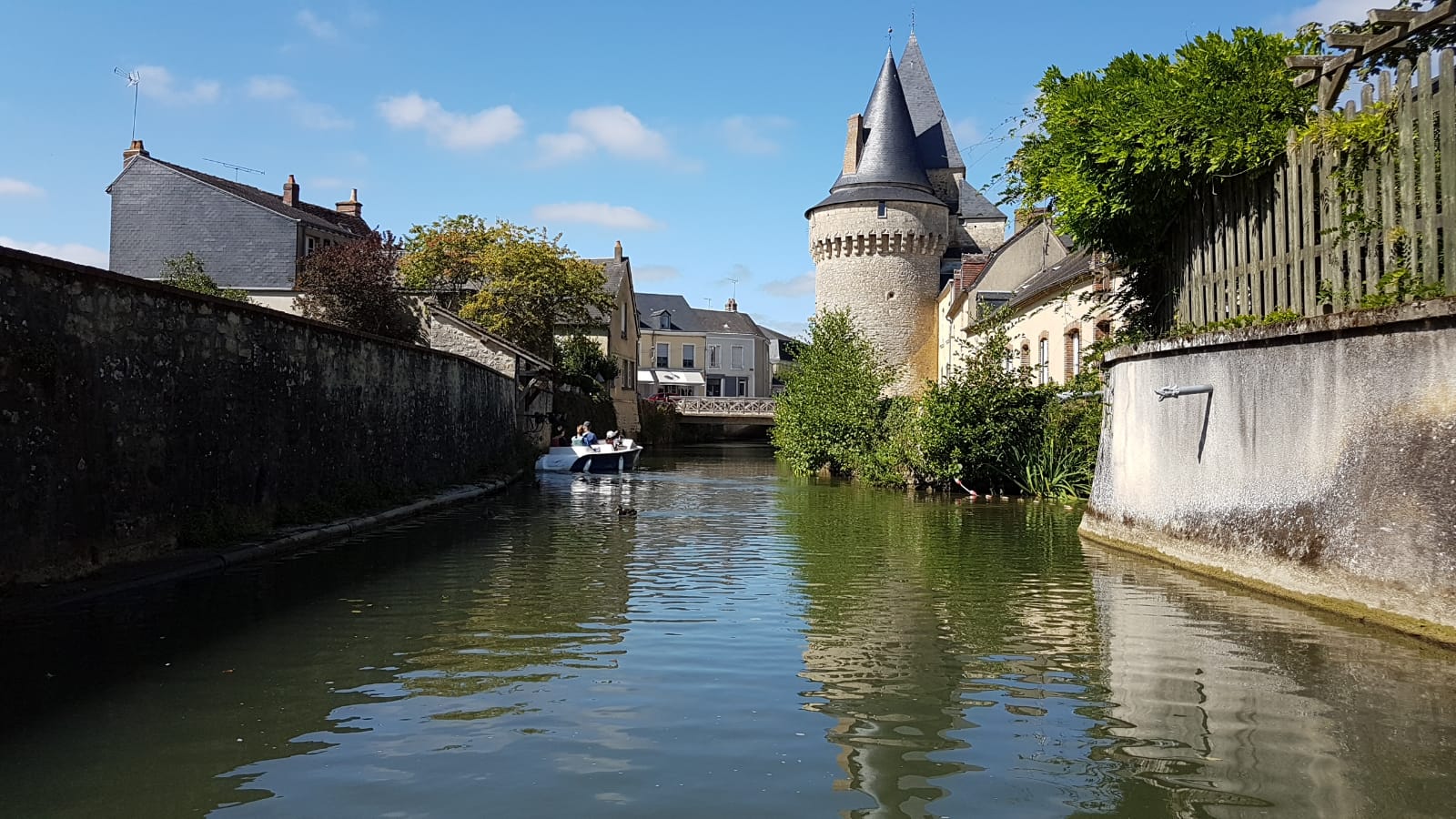 Photo n° 1 de l'avis de Le.a fait le 15/08/2018 à 23:37
