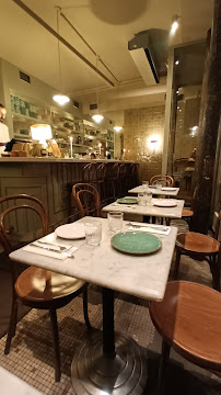 Atmosphère du Restaurant grec Grand Café d'Athènes à Paris - n°19
