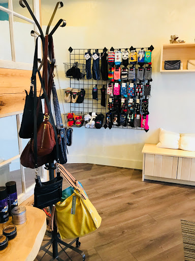 Shoe Store «Benjamin Lovell Shoes», reviews and photos, 525 Glen Eagle Square, Glen Mills, PA 19342, USA