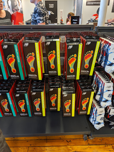Shoe Store «New Balance», reviews and photos, 5 S Union St, Lawrence, MA 01843, USA