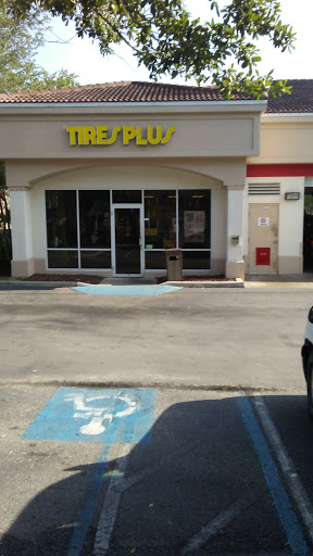 Tire Shop «Tires Plus», reviews and photos, 6050 20th St, Vero Beach, FL 32966, USA