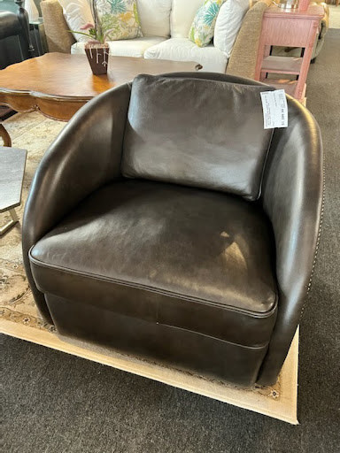 Consignment Shop «Design Furniture Outlet & Consignment», reviews and photos, 1928 Gulf to Bay Blvd, Clearwater, FL 33765, USA