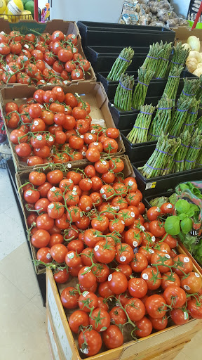 Shopping Mall «Manor Shopping Center», reviews and photos, 1234 Millersville Pike, Lancaster, PA 17603, USA