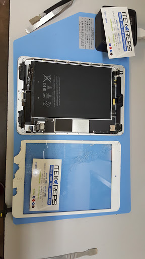 Mobile Phone Repair Shop «iTeK Reps Cell Phone & PC Repair», reviews and photos, 1212 US-377 #117, Roanoke, TX 76262, USA