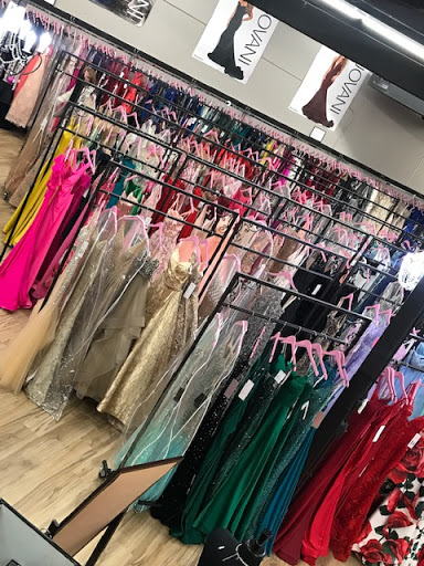Bridal Shop «Artizta Bridal & Formal Wear», reviews and photos, 130 Richardson Crossing, Arnold, MO 63010, USA