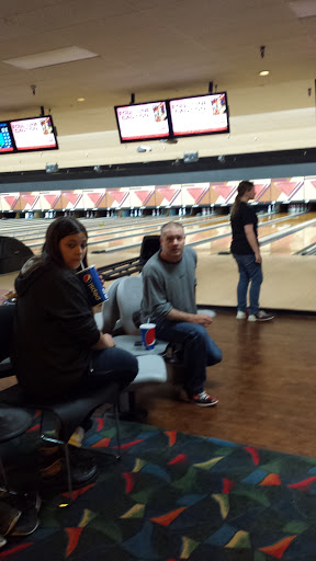 Bowling Alley «AMF Lancaster Lanes», reviews and photos, 4913 Transit Rd, Depew, NY 14043, USA