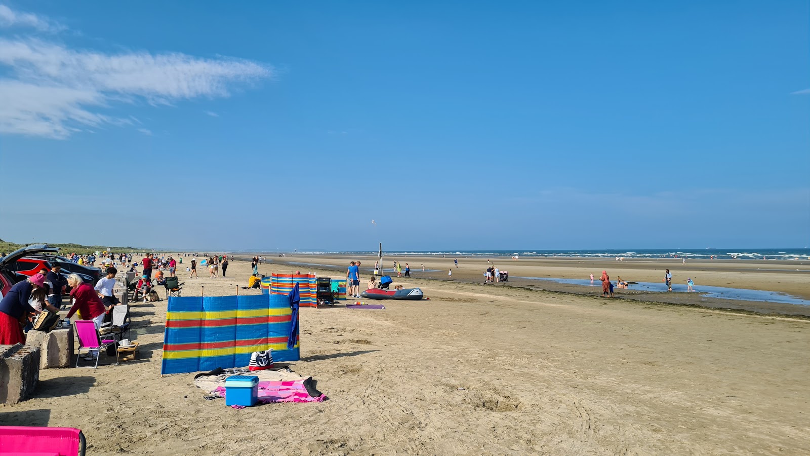 Bettystown Beach'in fotoğrafı - rahatlamayı sevenler arasında popüler bir yer