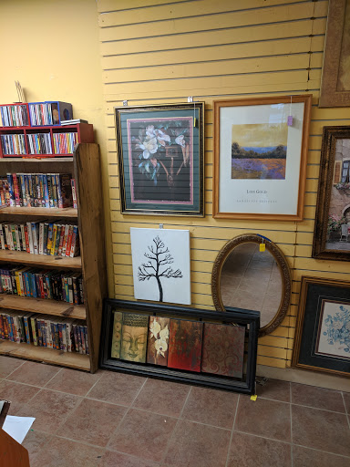 Thrift Store «KARM Stores», reviews and photos, 10612 Kingston Pike, Knoxville, TN 37922, USA