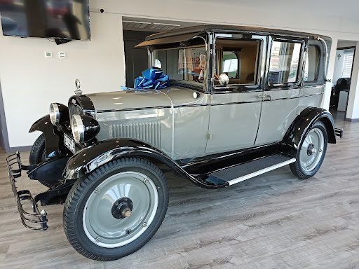 Used Car Dealer «Auto Point Used Cars», reviews and photos, 8312 Pulaski Hwy, Rosedale, MD 21237, USA