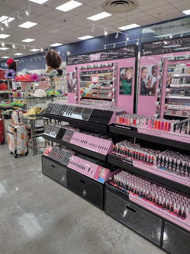 Cosmetics Store «Chapel Beauty», reviews and photos, 2632 Rainbow Way, Decatur, GA 30034, USA