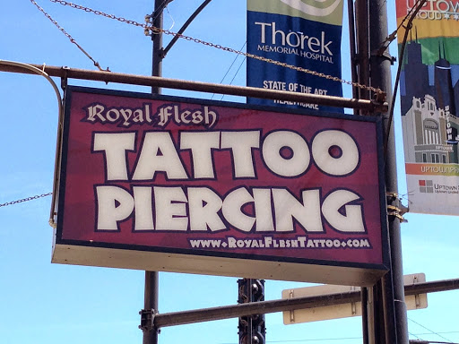 Tattoo Shop «Royal Flesh Tattoo and Piercing», reviews and photos, 4005 N Broadway St, Chicago, IL 60613, USA