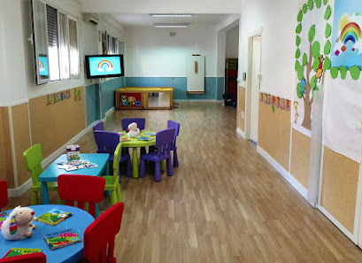 Centro Concertado de Educación Infantil Arco Iris C. Villa de Artes, 8, 04006 Almería, España