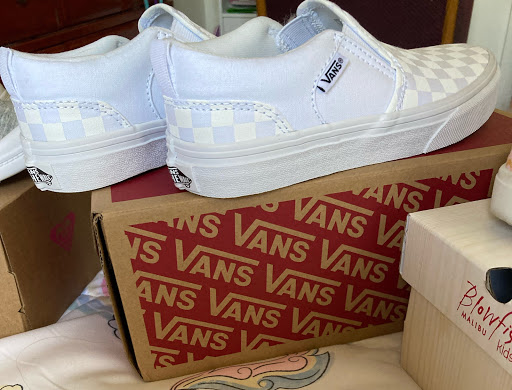 Shoe Store «Famous Footwear», reviews and photos, 7099 Plaza Center Dr, West Jordan, UT 84084, USA