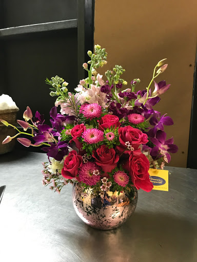 Florist «Flowers By Pouparina», reviews and photos, 1868 W Flagler St, Miami, FL 33135, USA