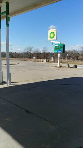 Gas Station «BP», reviews and photos, 401 Parkside Dr, West Branch, IA 52358, USA
