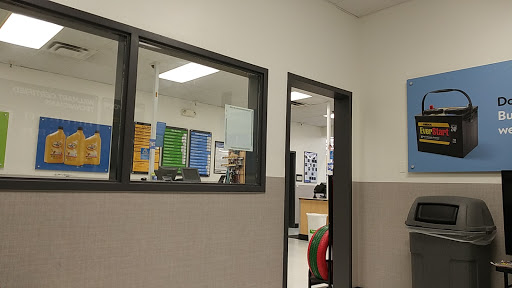 Tire Shop «Walmart Tires & Auto Parts», reviews and photos, 3801 Tampa Rd, Oldsmar, FL 34677, USA