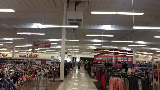 Clothing Store «Burlington Coat Factory», reviews and photos, 4105 Century Blvd, Pittsburg, CA 94565, USA