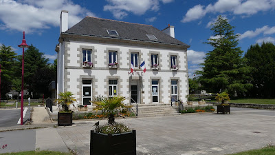 Mairie à Neulliac