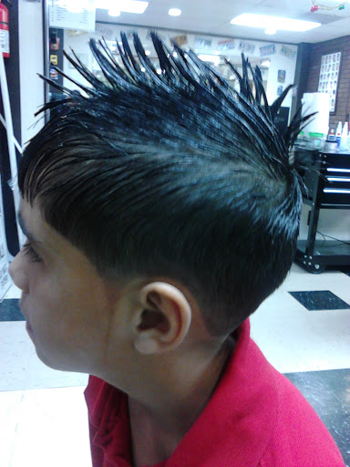 Barber Shop «Creative Styles Barber Shop», reviews and photos, 3384 Cypress Gardens Rd, Winter Haven, FL 33884, USA