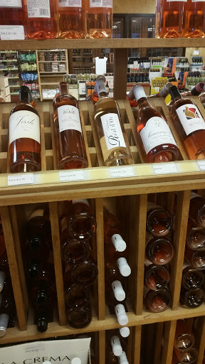 Wine Store «Berkeley Wine Company», reviews and photos, 500 Springfield Ave, Berkeley Heights, NJ 07922, USA