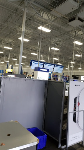 Electronics Store «Best Buy», reviews and photos, 1632 Stringtown Rd, Grove City, OH 43123, USA