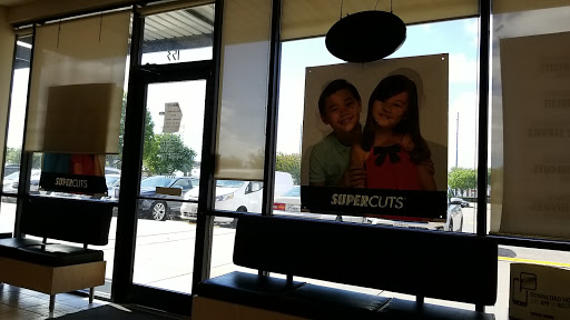 Hair Salon «Supercuts», reviews and photos, 2645 Arapaho Rd Ste 153, Garland, TX 75044, USA