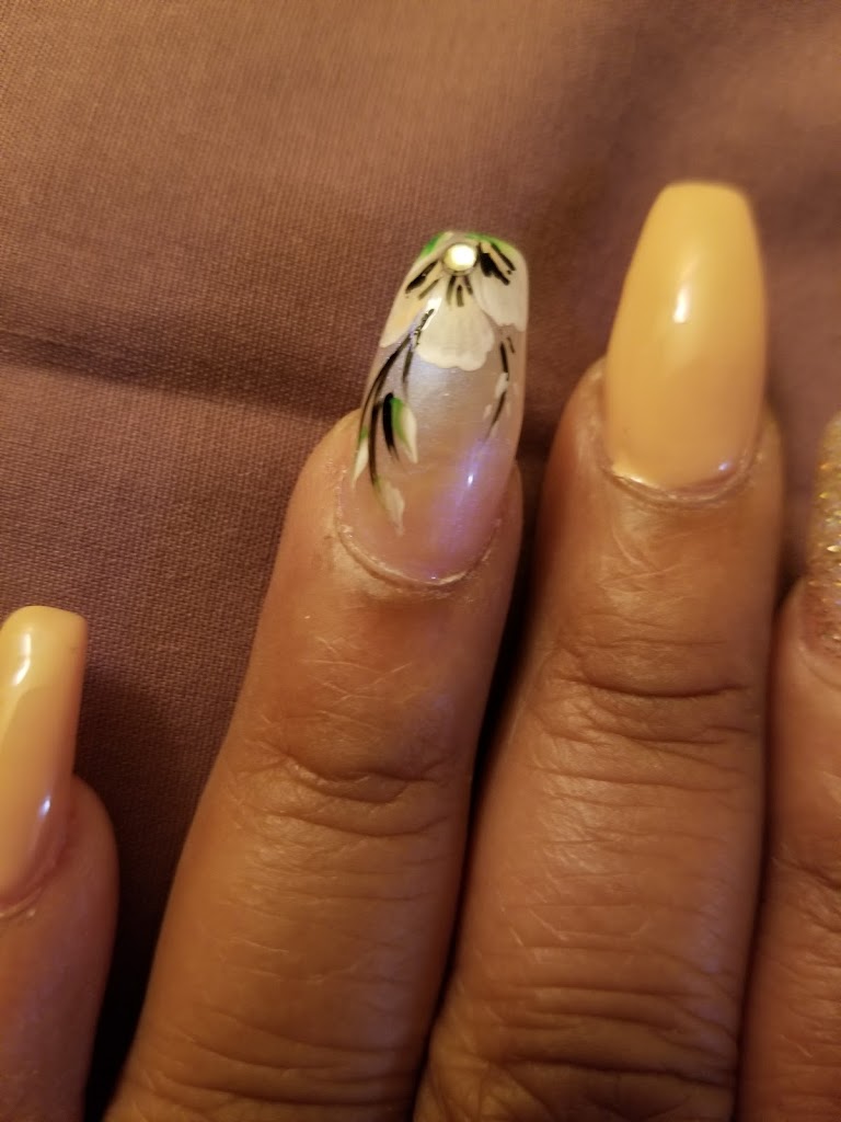 Nail Studio 07060