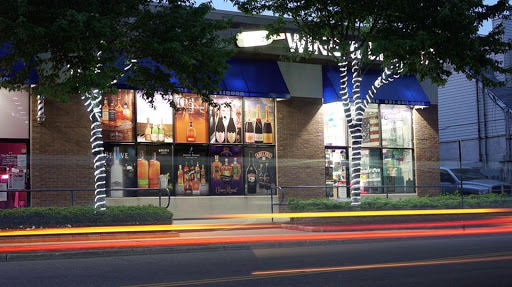 Prime Wine & Liquor, 10 Indian Head Rd, Kings Park, NY 11754, USA, 