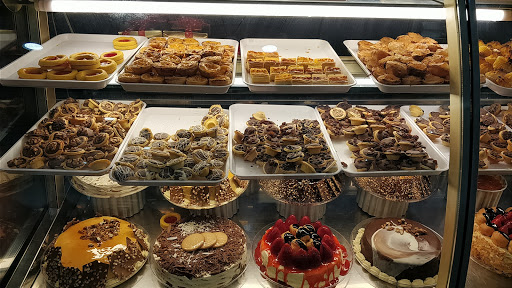 Pão Quente Damira no Ermesinde, Porto