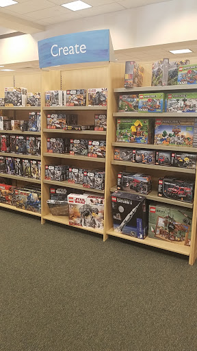 Book Store «Barnes & Noble», reviews and photos, 1076 Post Rd E, Westport, CT 06880, USA