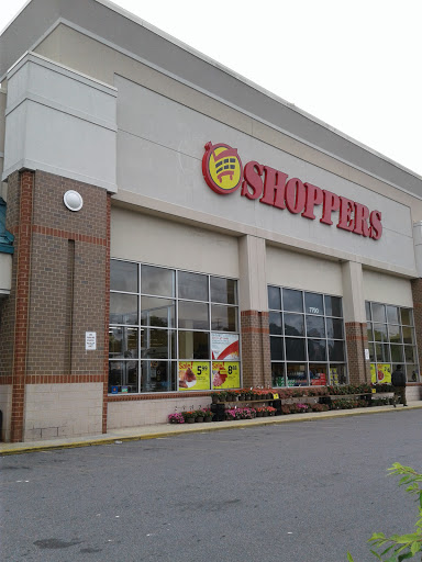 Carrollton Shopping Center, 8474 Annapolis Rd, New Carrollton, MD 20784, USA, 