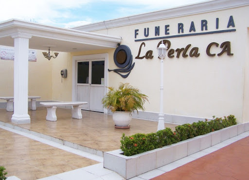 La Perla Funeral Home en Porlamar