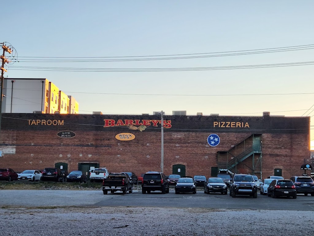 Barley's Taproom and Pizzeria 37915