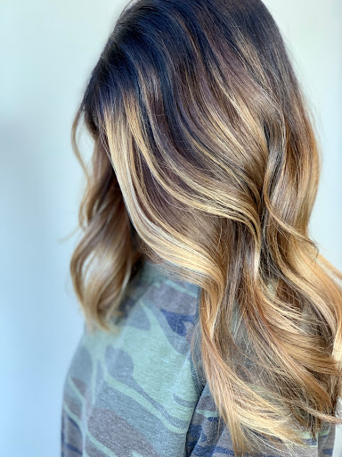 Beauty Salon «Salon Swag», reviews and photos, 183 Main St Suite C, Trussville, AL 35173, USA