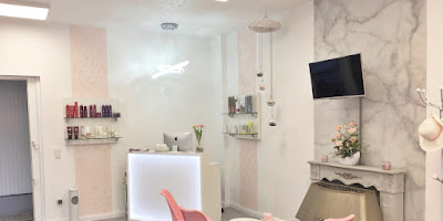 Salon Mademoiselle Moers - Professional Hair & Beauty Institute