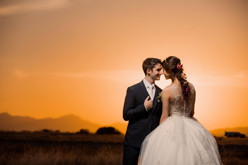 Wedding photographer Mesa