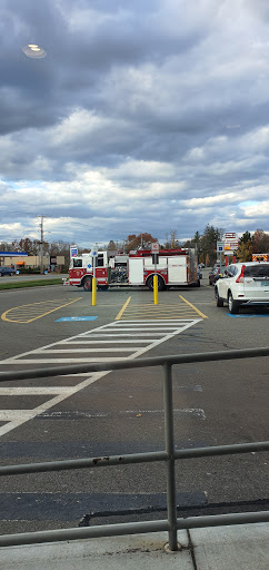 Shopping Mall «Hudson Mall Shopping Center», reviews and photos, 77 Derry Rd, Hudson, NH 03051, USA