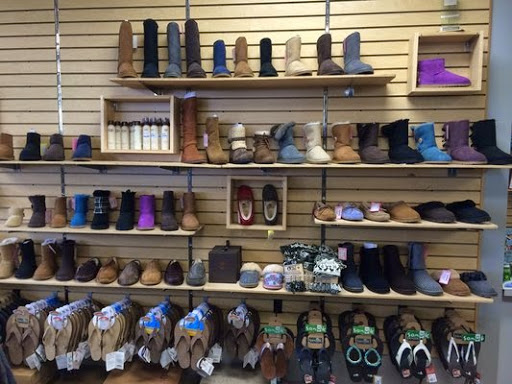 Outdoor Sports Store «The Ski Bum», reviews and photos, 218 E Main St #101, Newark, DE 19711, USA