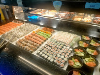 Sushi du LET'S WOK - Restaurant Asiatique - Buffet à volonté à Paris - n°14