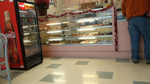 Donut Shop «Family Donut Shop», reviews and photos, 7600 196th St SW #850, Lynnwood, WA 98036, USA