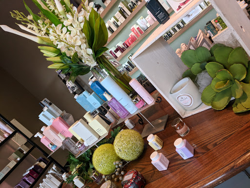 Beauty Salon «Hair MW», reviews and photos, 1015 NW Lovejoy St, Portland, OR 97209, USA